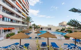 2 Dormitorios, 5 personas, Piscinas, 10 min Playa, Plaza La Nogalera